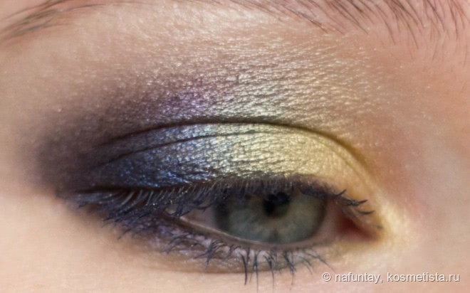 Крутая палетка теней от Sleek MakeUp I-Divine Eyeshadow Palette IN BAD Girl