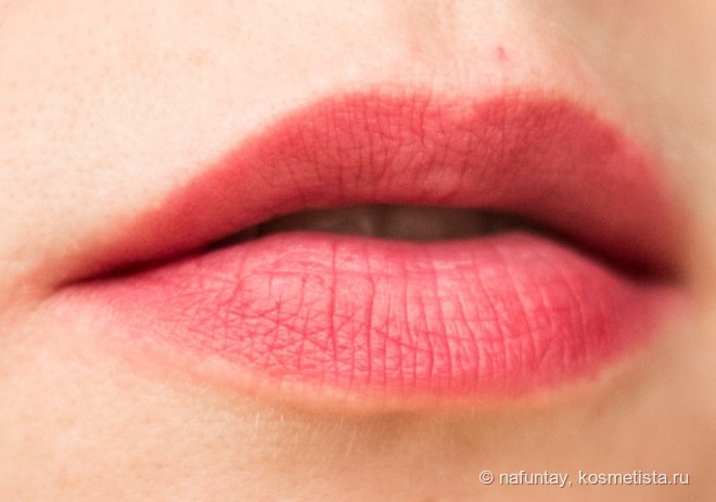 Краснее красного Sleek MakeUp True Colour Lipstick в оттенке OMG 784