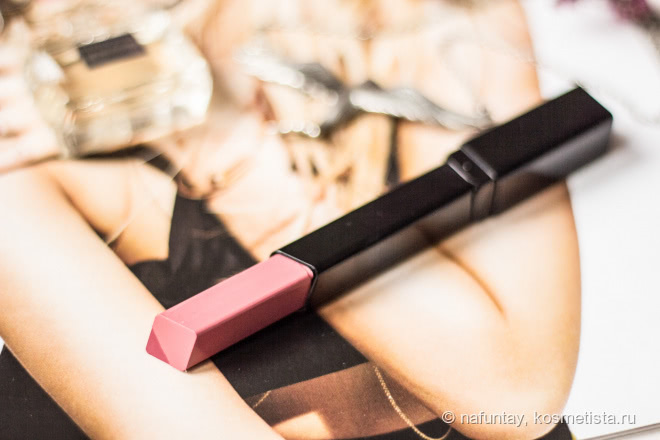 Моя красотка от Catrice Ombré Two Tone Lipstick 010 Rockabily Rosewood