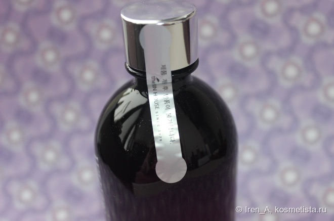 Матирование и сужение пор с тоником The Skin House White Tightening Toner