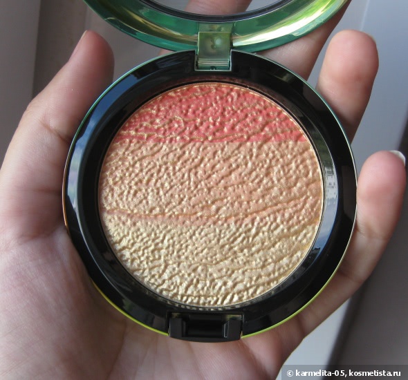 Красавица MAC Freshen Up High-Light Powder (Wash & Dry)