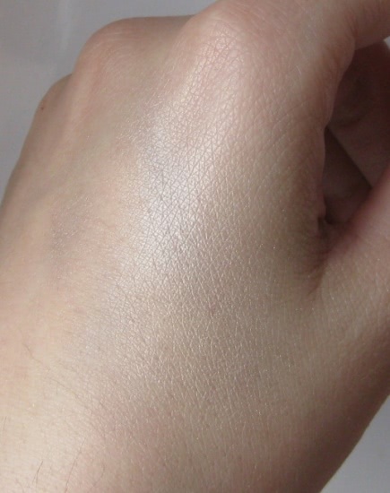 Любимый и универсальный MAC Mineralize Skinfinish Lightscapade