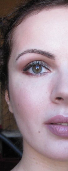 Любимый русалочий дуохром Urban Decay Eyeshadow в оттенке Lounge