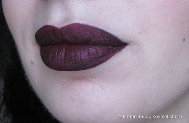 Переспевшая зимняя вишня Inglot HD Lip Tint matte 20