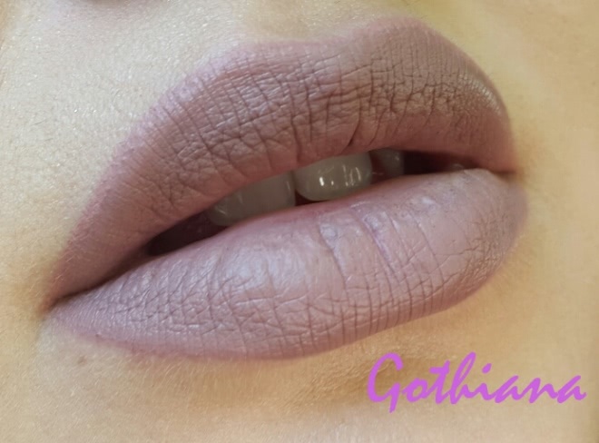 Ну что, деваньки, устроим рок в этой дыре c Lime Crime Velvetines liquid matte lipstick в оттенке Cashmere?