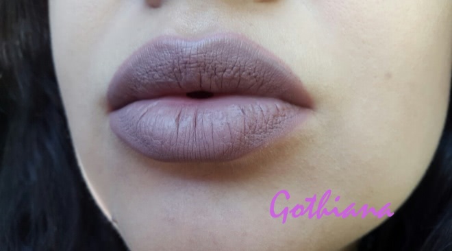 Ну что, деваньки, устроим рок в этой дыре c Lime Crime Velvetines liquid matte lipstick в оттенке Cashmere?