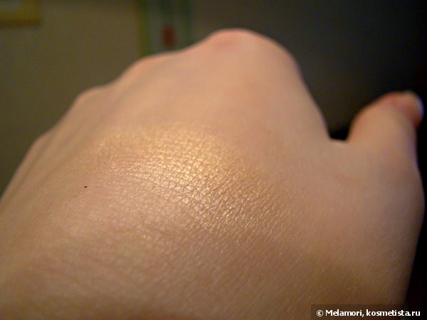 TheBalm Mary-Lou Manizer. Хайлайтер-знаменитость