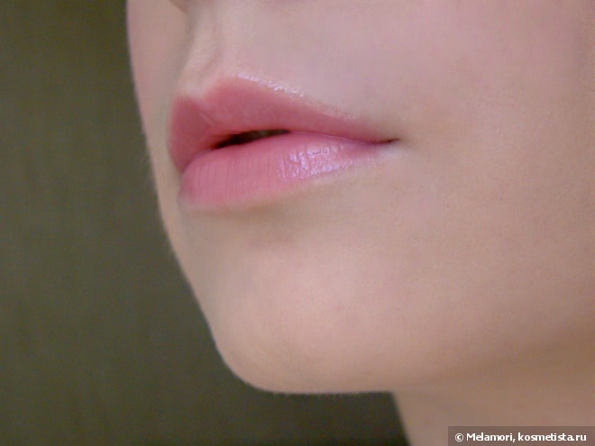 Новинка 2015 - Блеск для губ Dior Rouge Dior Brillant lipshine & care couture color #263 Swan