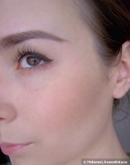 Сухие румяна Chanel Joues Contraste Powder Blush в оттенке №84 Accent