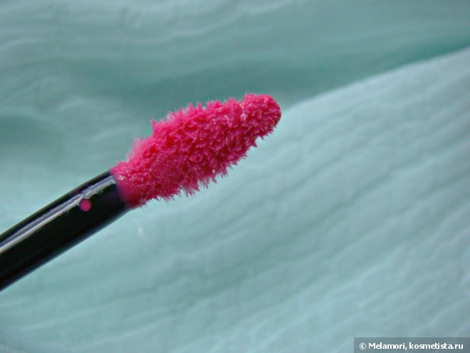 Очередная новинка-2015: жидкая помада Maybelline New York Color Elixir Lip Lacquer № 120 Fuchsia Flouris