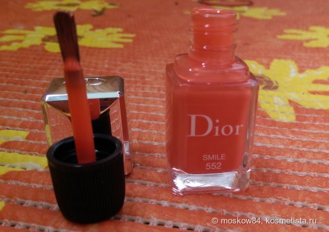 Улыбайтесь, господа! Лак Dior Vernis Smile #552