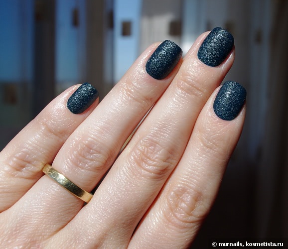 YSL La Laque Couture #52 ‘Bleu Galuchat’