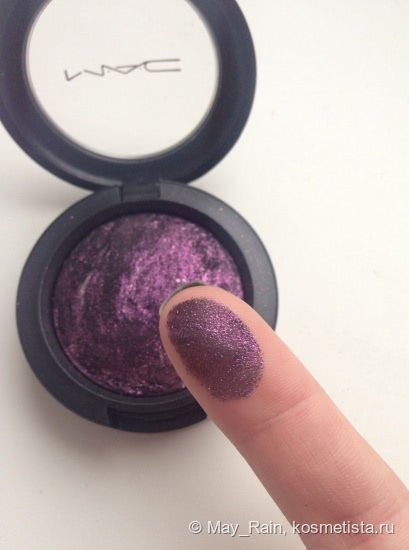 MAC Mineralize eyeshadows в оттенке Young Punk