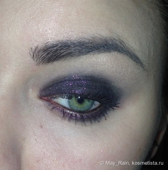 MAC Mineralize eyeshadows в оттенке Young Punk