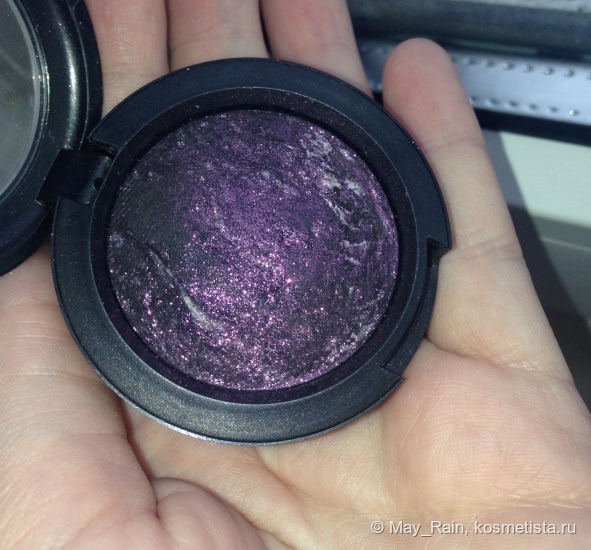 MAC Mineralize eyeshadows в оттенке Young Punk