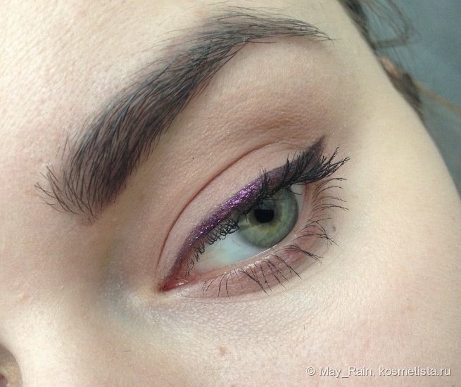 MAC Mineralize eyeshadows в оттенке Young Punk