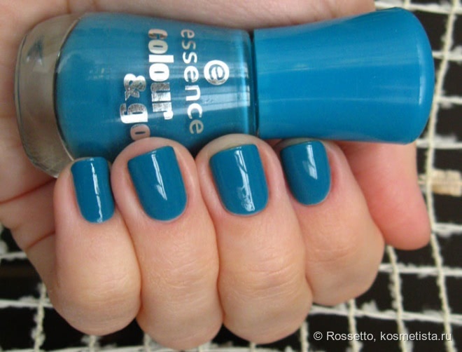 Лак для ноябрьских туманов. Essence Colour & Go 128 Let's Get Lost