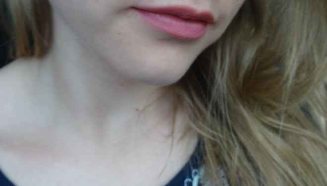 Очень милый Essence Lipliner 07 «Cute pink»