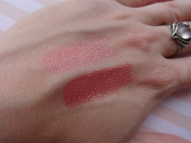 Очень летняя, нежно-золотистая помада Clinique Pop Lip Colour + Primer 18 Papaya Pop
