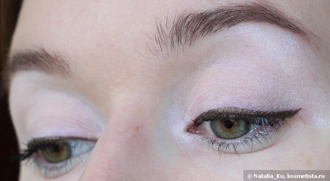 Shiseido Luminizing Satin Eye Color Trio BL 215 Static