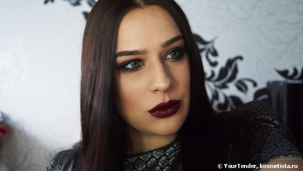 Sexy & Vampy New Year, или роскошь вина
