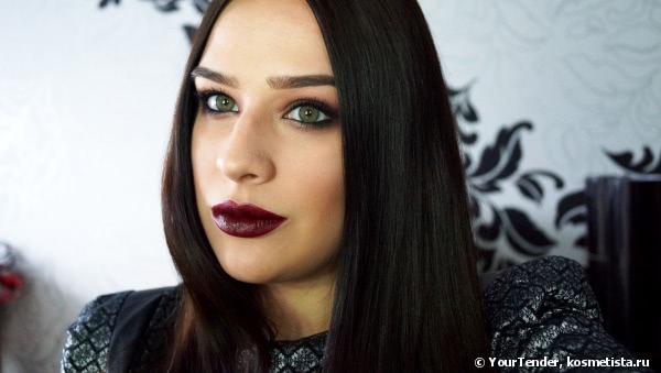Sexy & Vampy New Year, или роскошь вина