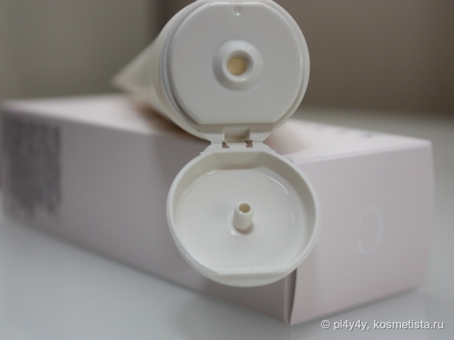 Очищение кожи с Chantecaille Rice and Geranium Foaming Cleanser