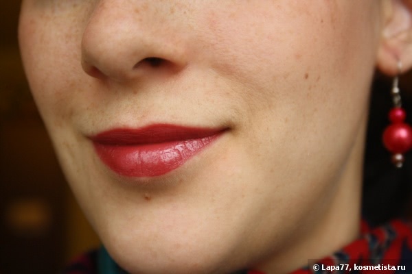 Новый год с Clarins Joli Rouge Long Wearing Moisturizing Lipstick 732 *Grenadine*