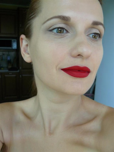 Как победить осеннюю хандру с помадой Nouba Millebaci Long Lasting Lip Color №7
