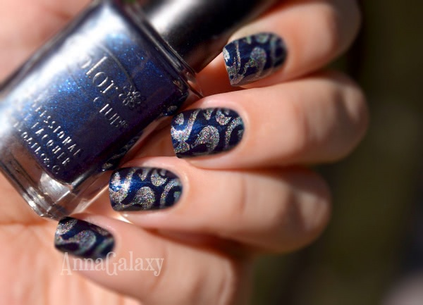 Color Club professional nail lacquer Williamsburg