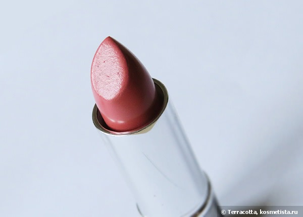 Увлажняющая помада для губ Limoni Lipstick 01