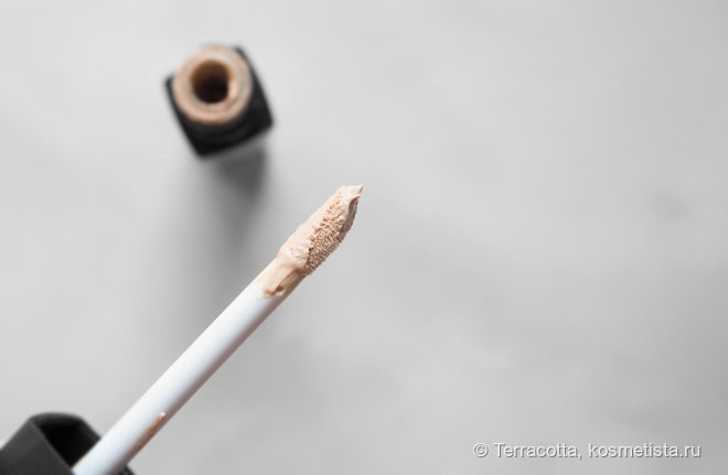 Средства для эффектного взгляда от Essence и Catrice