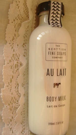 The Scottish Fine Soaps Au Lait Body Milk