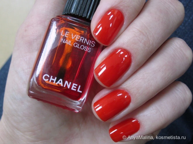 Дикий огонь Chanel Le Vernis Nail Gloss #530 Rouge Radical