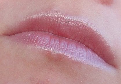 Shiseido Shimmering Rouge Be702 Alabaster