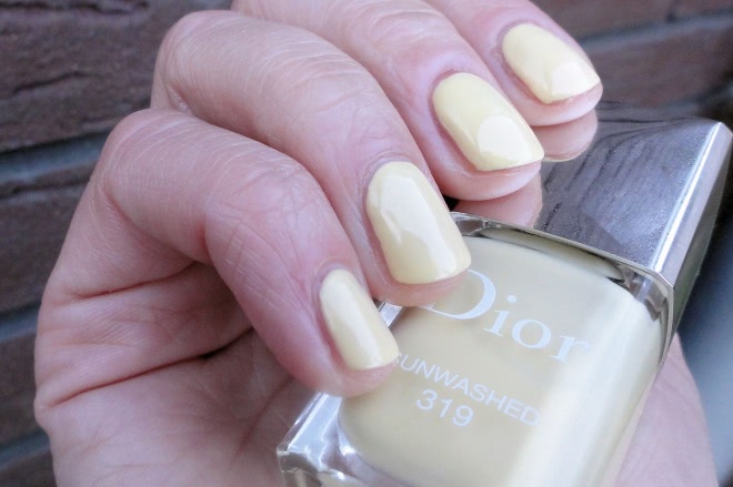 Dior Vernis Nail Lacquer #319 Sunwashed Tye Dye Summer Collection 2015