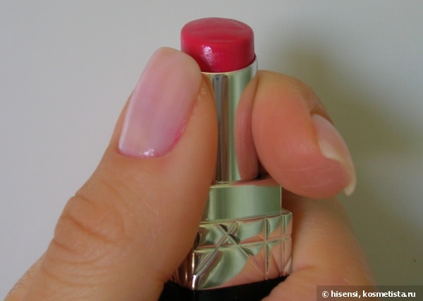 Новинка осени Dior - Rouge Dior Baume Natural Lip Treatment Couture Colour No.688 Diorette