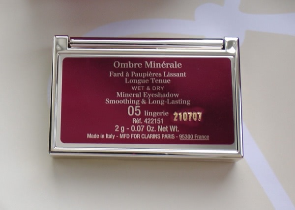 Светлые оттенки теней от Dior, Laura Mercier, Clarins, Catrice и the Balm