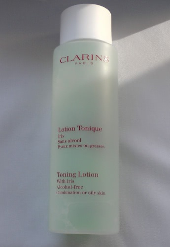 Уход от Lancome, Shiseido, Biotherm, Clarins, Biore, Clinique, Кора, L'Occitane, Caudalie, Tony Moly, Eos, Carmex и Nivea