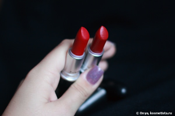 Сравнение идеальных красных: MAC Lipstick Retro Matte в оттенке Ruby Woo vs MAC Lipstick Matte в оттенке Russian Red