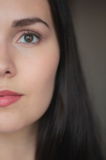 Летняя отличница Clarins Joli Rouge Long-Wearing Moisturizing Lipstick в оттенке 705 Soft Berry