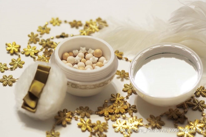 Праздник к нам приходит с Guerlain Meteorites Flocons Enchantes Poudre Sublimatrice Light-Enhancing Powder
