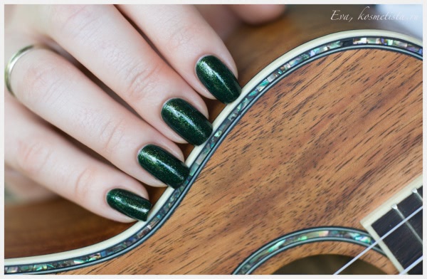 China Glaze - Glittering Garland