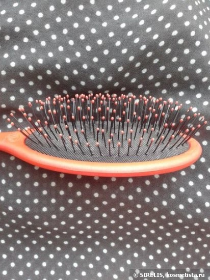 Лучше расчески The Wet Brush матовая Crimson Red я не встречала