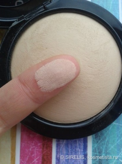 MAC Mineralize Skinfinish Natural в оттенке Medium