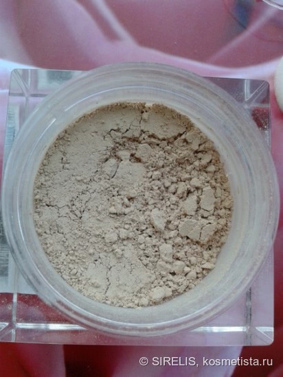 Самостоятельная.Невидимая.Идеальная. Рассыпчатая пудра Clarins Skin Illusion Mineral & Plant Extracts Loose Powder Foundation №103 (ivory)