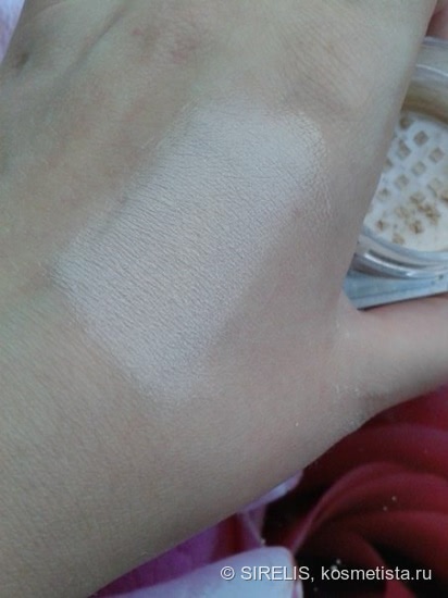 Самостоятельная.Невидимая.Идеальная. Рассыпчатая пудра Clarins Skin Illusion Mineral & Plant Extracts Loose Powder Foundation №103 (ivory)