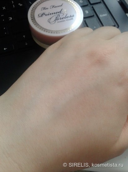 Матовая и гладкая кожа с пудрой Primed & Poreless Powder Too Faced
