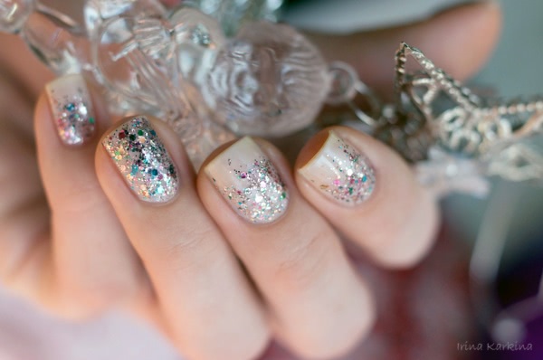 China Glaze - Dancing & Prancing
