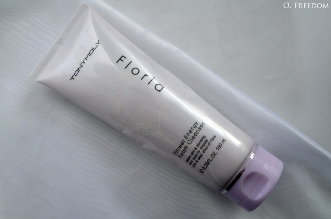 Очищение кожи лица с Tony Moly Floria